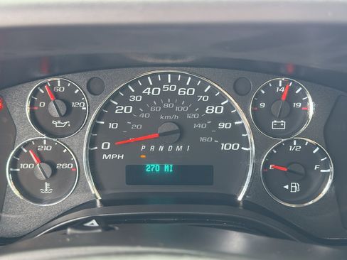New 2025 Chevrolet Express 3500 w/ Power Convenience Package RWD image 23