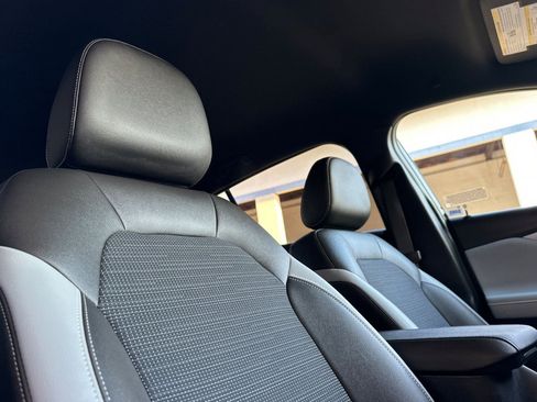 Certified 2024 Buick Envista Preferred w/ Advanced Safety Package image 21