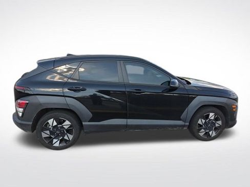 Used 2024 Hyundai Kona SEL w/ Convenience Package FWD image 11