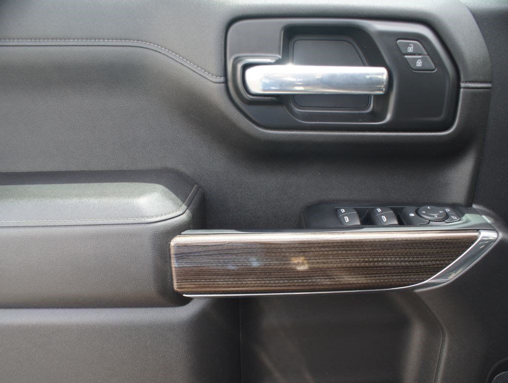 Used 2022 Chevrolet Silverado 1500 LT Trail Boss w/ LPO, Dark Essentials Package AWD/4WD image 28