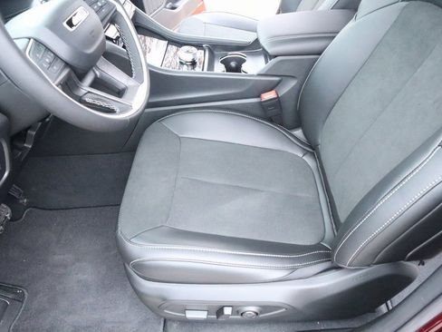 New 2026 Jeep Grand Cherokee Laredo image 12