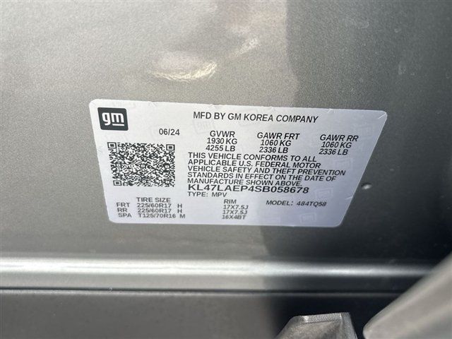 Used 2025 Buick Envista Sport Touring w/ Convenience I Package FWD image 32