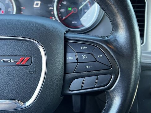 Used 2023 Dodge Charger SXT image 15