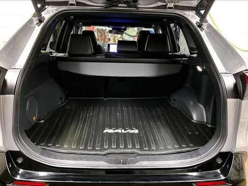 Certified 2024 Toyota RAV4 XSE image 31