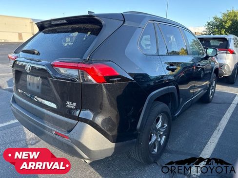 Used 2024 Toyota RAV4 XLE w/ Weather Package AWD/4WD image 18