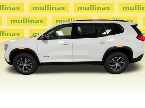New 2026 GMC Acadia AT4 w/ LPO, Floor Liner Package AWD/4WD image 44