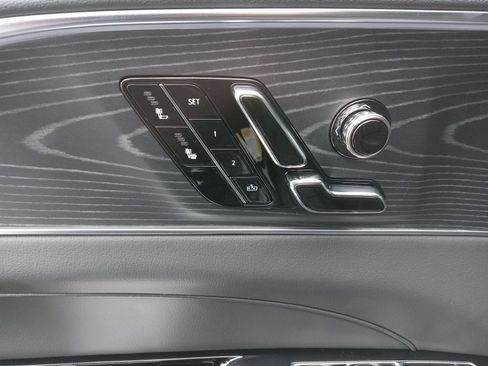 New 2025 Cadillac Lyriq Sport image 11