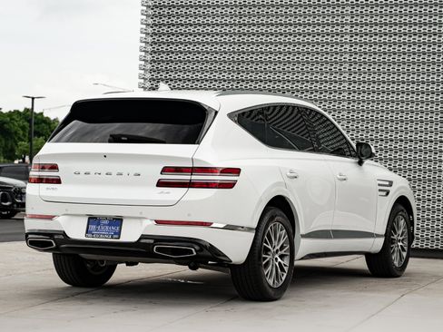 Used 2021 Genesis GV80 2.5T AWD/4WD image 4