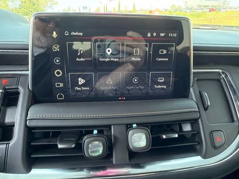 Used 2024 GMC Yukon AT4 w/ Technology Package AWD/4WD image 16