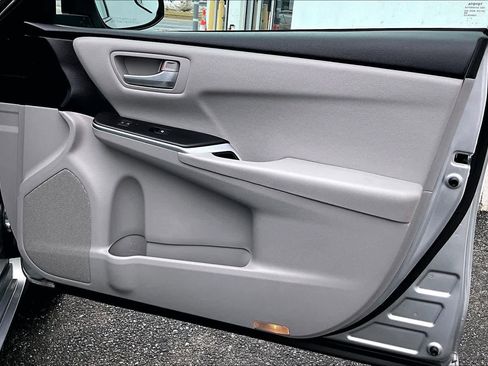 Used 2016 Toyota Camry LE w/ Protection Package (Q2) image 22