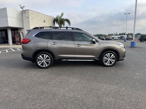 Used 2022 Subaru Ascent Touring w/ Popular Package #2A AWD/4WD image 2