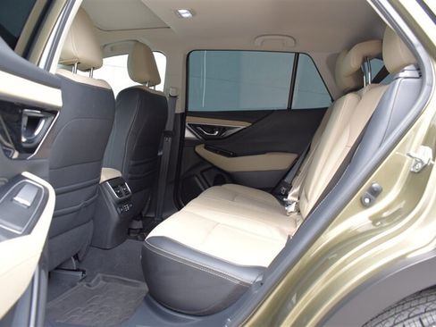 Used 2023 Subaru Outback Limited AWD/4WD image 27