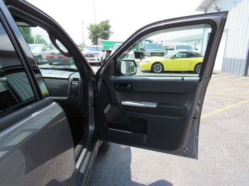 Used 2012 Ford Escape XLT AWD/4WD image 31