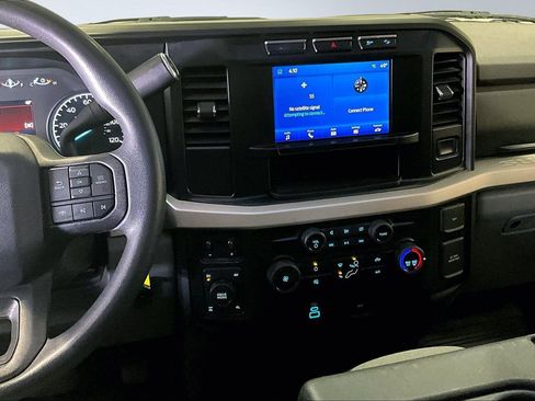 Used 2023 Ford F250 XLT w/ FX4 Off-Road Package image 10