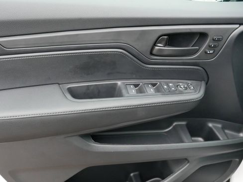New 2026 Honda Odyssey EX-L image 6