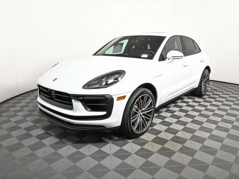 New 2026 Porsche Macan S image 1