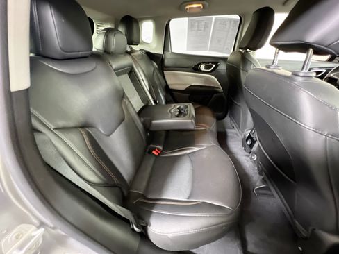 Used 2022 Jeep Compass Limited AWD/4WD image 25