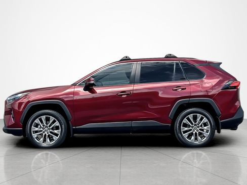 Certified 2023 Toyota RAV4 XLE Premium image 2