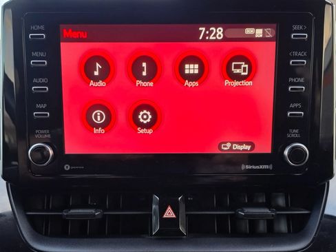 Used 2021 Toyota Corolla LE w/ Carpet Mat Package (TMS) FWD image 12