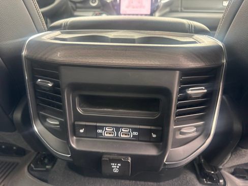 Used 2025 RAM 1500 Laramie w/ Sport Appearance Package AWD/4WD image 7