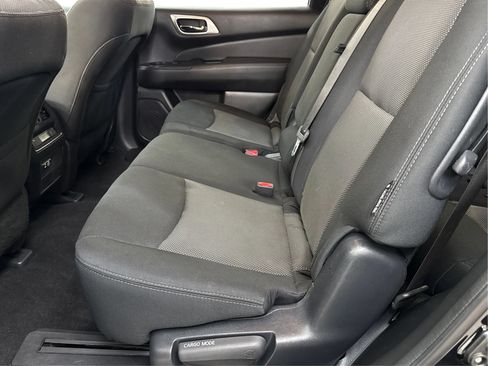 Used 2020 Nissan Pathfinder S AWD/4WD image 14