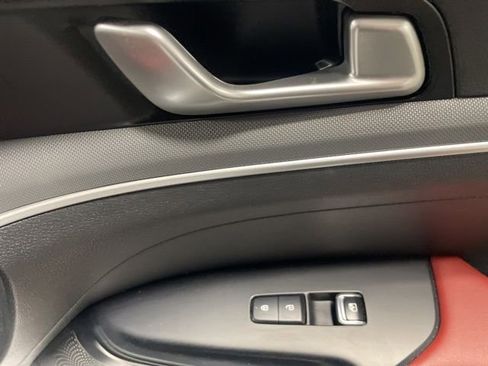 Used 2023 Kia K5 GT-Line image 40