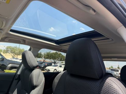 Used 2019 Subaru Forester Premium AWD/4WD image 21