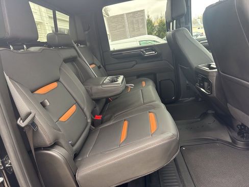 Used 2025 GMC Sierra 2500 AT4 w/ AT4 Premium Plus Package image 47