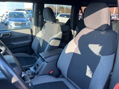 Used 2022 Ford Bronco Big Bend image 14