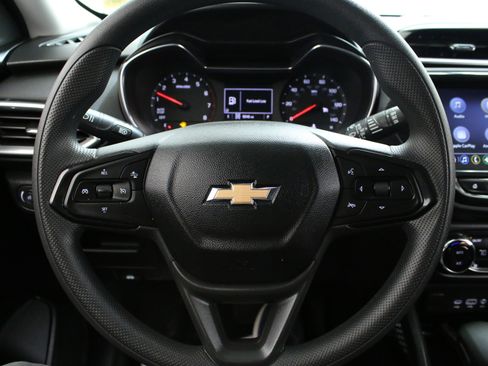 Used 2023 Chevrolet TrailBlazer LT w/ Convenience Package image 13