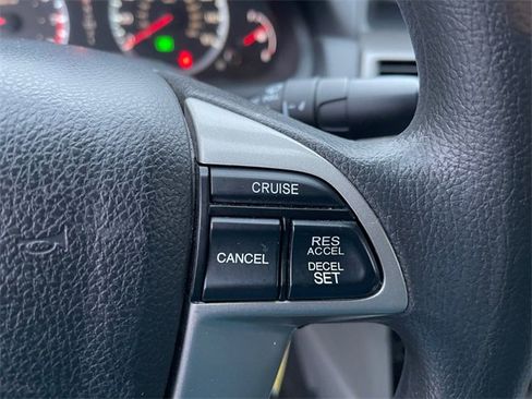 Used 2011 Honda Accord LX-P image 29