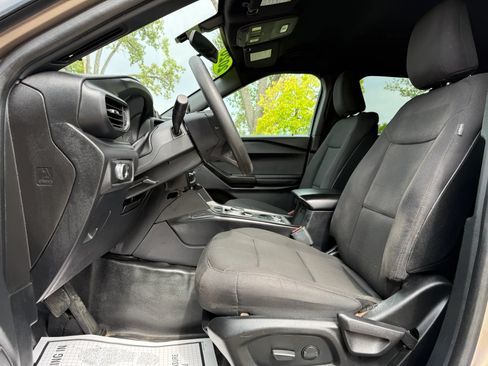 Used 2020 Ford Explorer 4WD Police Interceptor image 12