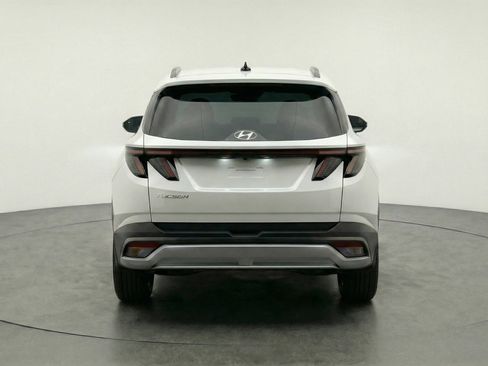 Used 2025 Hyundai Tucson SEL image 7