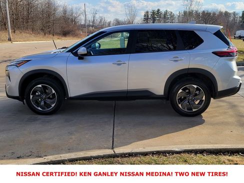 Certified 2025 Nissan Rogue SV image 6