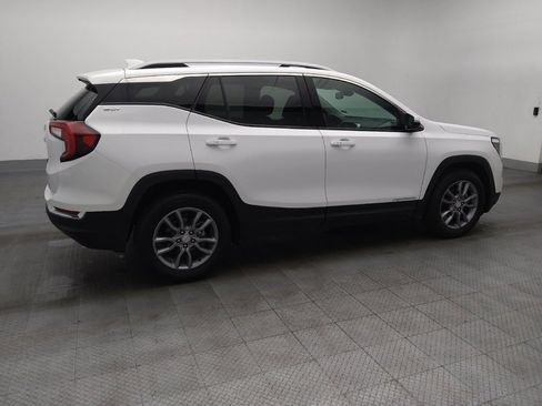 Used 2023 GMC Terrain SLT image 10