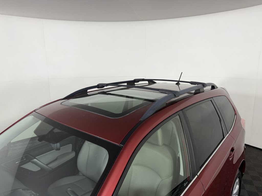 Used 2014 Subaru Forester 2.5i Limited AWD/4WD image 10
