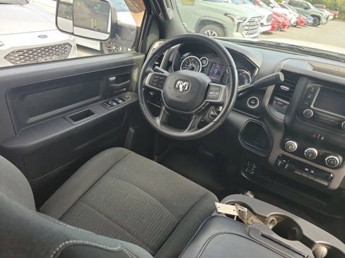 Used 2022 RAM 2500 Tradesman image 22
