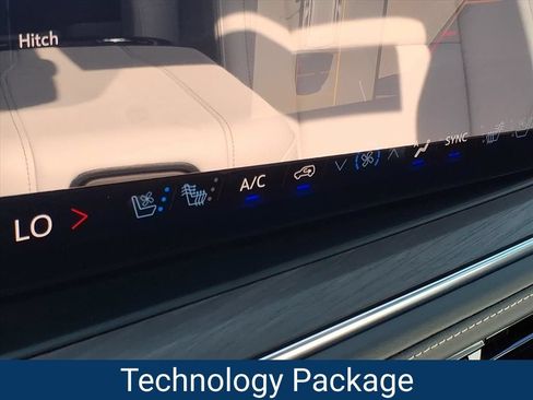 New 2026 Chevrolet Suburban Premier AWD/4WD image 4
