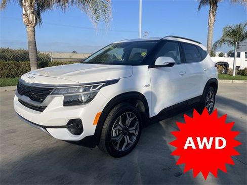 Used 2022 Kia Seltos EX image 1