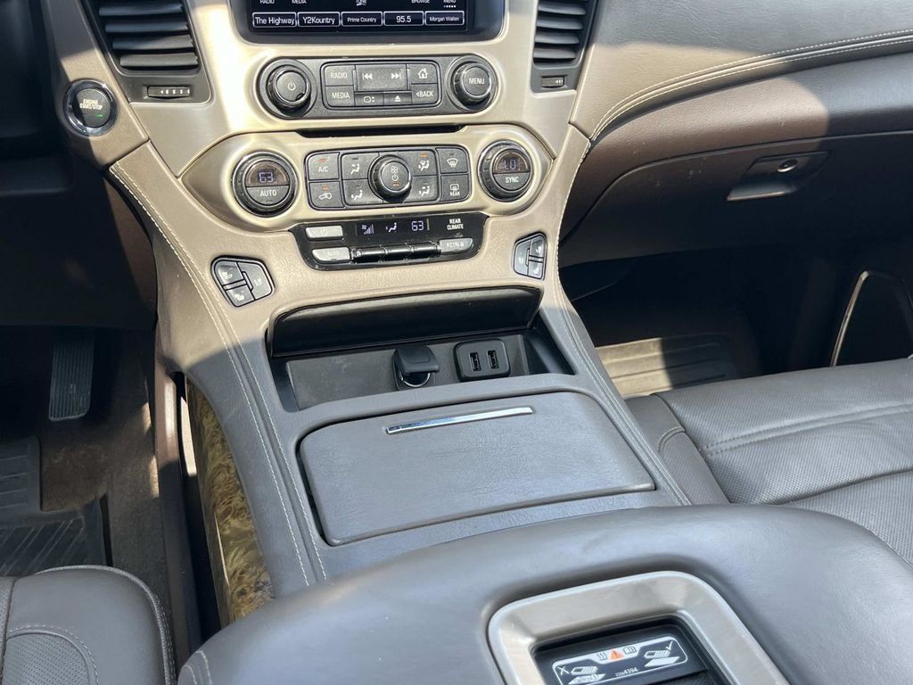 Used 2017 GMC Yukon XL Denali w/ Open Road Package AWD/4WD image 21