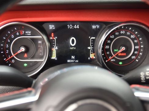 Used 2021 Jeep Wrangler Unlimited Rubicon image 25