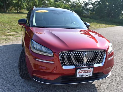 Used 2022 Lincoln Corsair AWD w/ Premium Package image 10