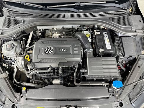 Used 2019 Volkswagen Jetta GLI FWD image 29