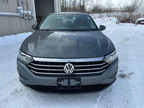 Used 2019 Volkswagen Jetta S w/ Driver Assistance Package image 9