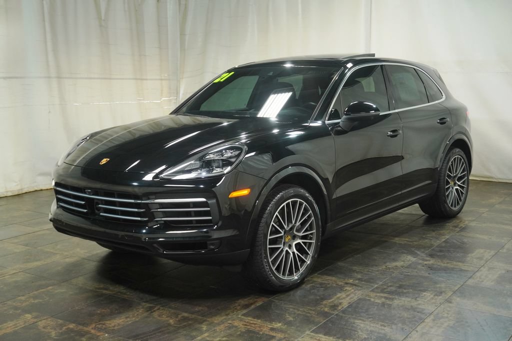 Used 2021 Porsche Cayenne S AWD/4WD image 2
