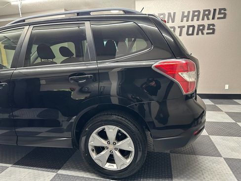 Used 2015 Subaru Forester 2.5i Premium w/ All-Weather Package AWD/4WD image 11