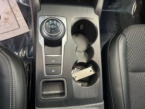 Used 2025 Ford Escape Base image 30