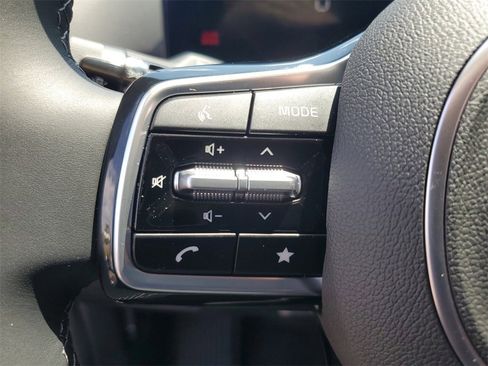 New 2025 Kia Sorento EX w/ Panoramic Sunroof Package image 12