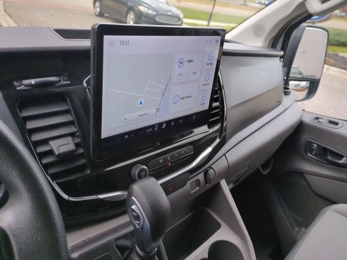 Used 2023 Ford Transit 350 XLT image 30