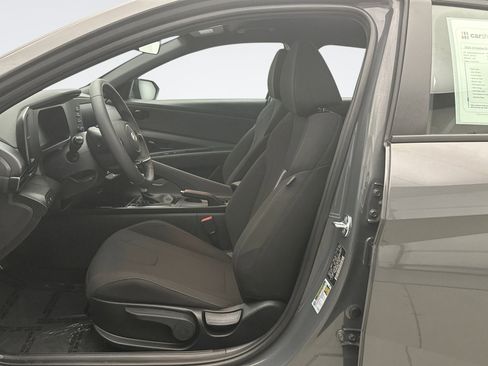 Used 2026 Hyundai Elantra Sport FWD image 11